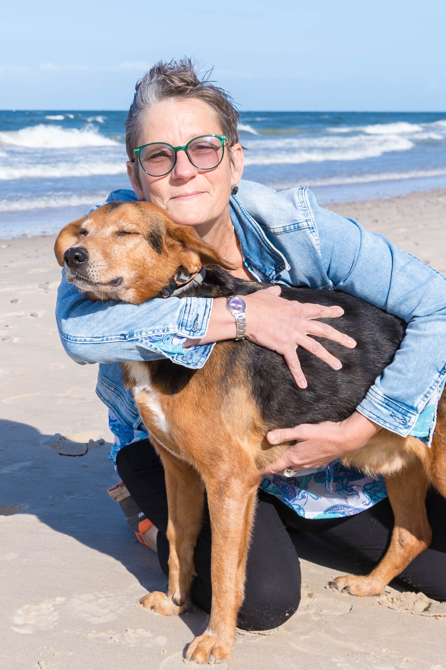 Hund, Hundebesitzer, Strand, Sommer, Kleidung-denim